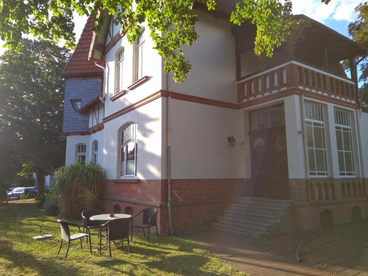 Ferienwohnung Villa Tiemann シュヴァルムシュテット エクステリア 写真
